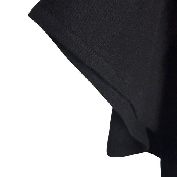 Saks Fifth Avenue Black 100% Cashmere Knit Shawl Cape Sweater One Size - Picture 4 of 8